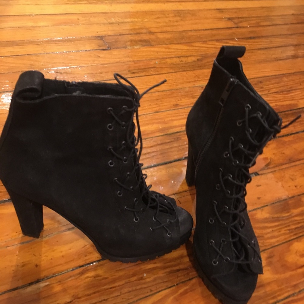 All Saints Black  lace up bootie heals